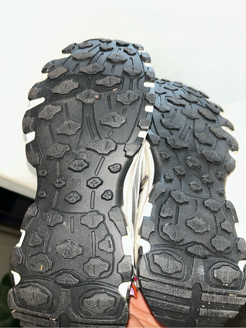 Black & White Chunky Athletic Sneakers - Picture 4 of 4